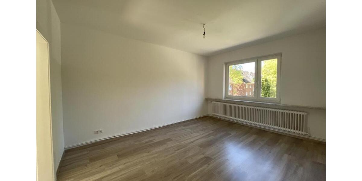 Etagenwohnung Wilhelmshaven Aldenburg - 3 Zimmer, 63 m&sup2;, 439&euro; | Angebot:26385048