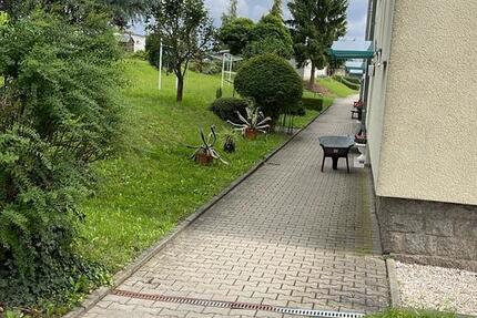 Wohnung Crimmitschau - 3 Zimmer, 55 m&sup2;, 600&euro; | Angebot:24683047