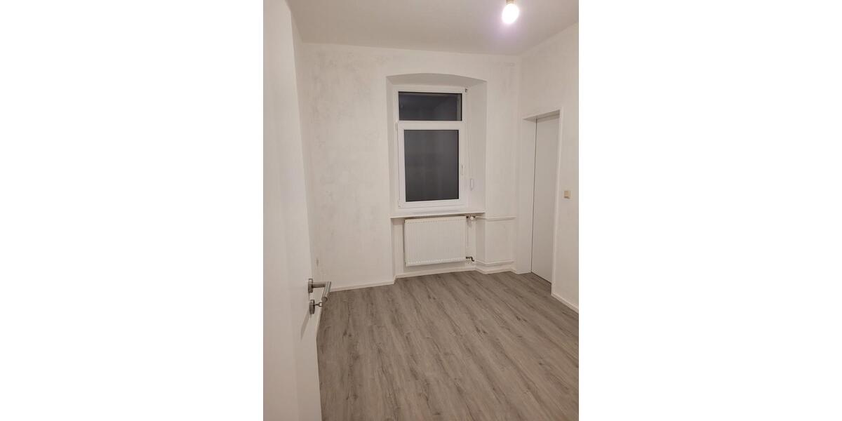 Erdgeschoßwohnung Stromberg - 3 Zimmer, 86 m&sup2;, 680&euro; | Angebot:24652793