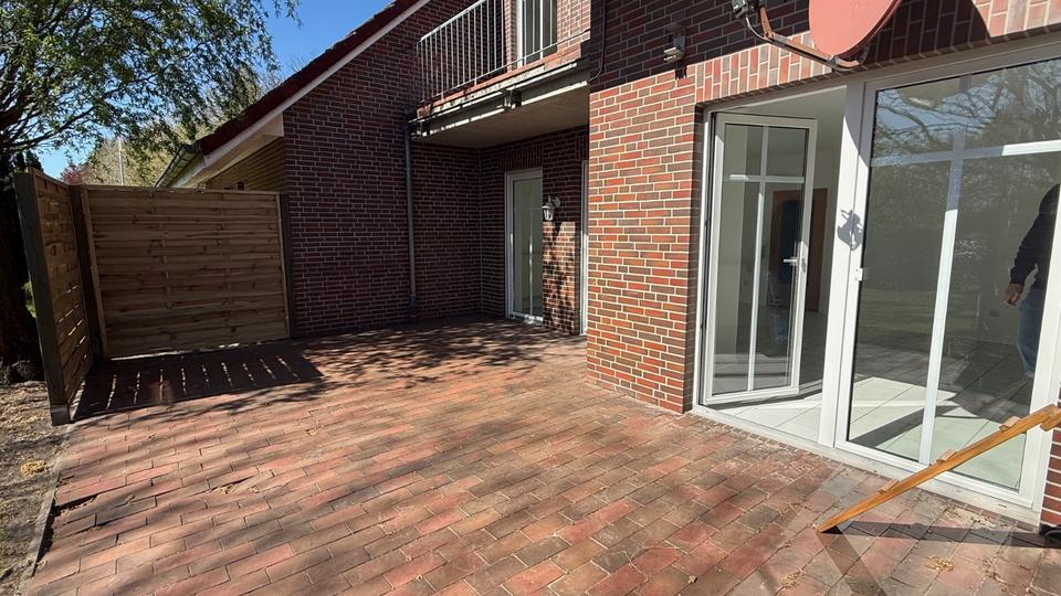 Erdgeschoßwohnung Uplengen - 4 Zimmer, 106 m&sup2;, 595&euro; | Angebot:26532141