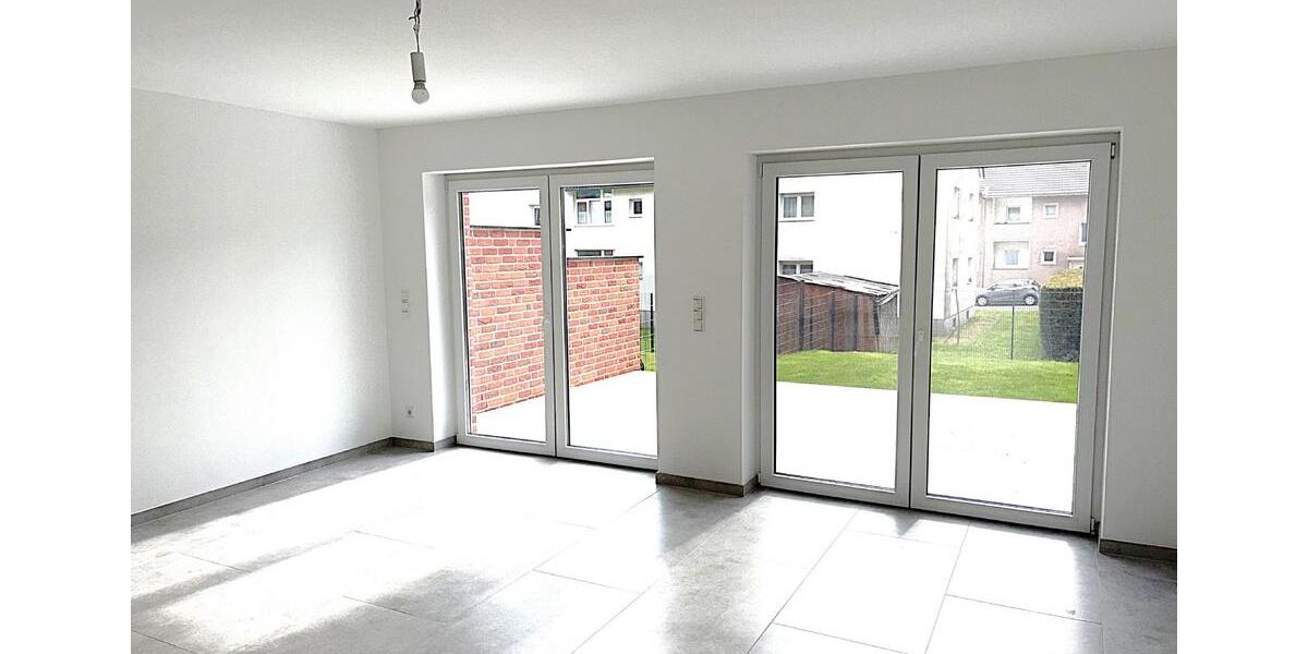 Doppelhaushälfte Herzogenrath - 5 Zimmer, 150 m&sup2;, 1.700&euro; | Angebot:25976833