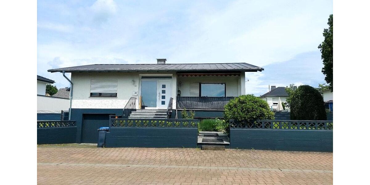 Bungalow Elbtal - 6 Zimmer, 136 m&sup2;, 1.300&euro; | Angebot:26448699