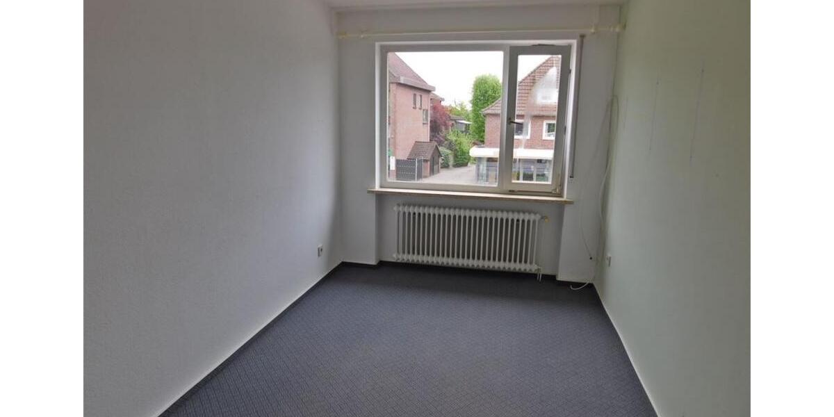Etagenwohnung Wiesmoor - 4 Zimmer, 140 m&sup2;, 850&euro; | Angebot:26441402