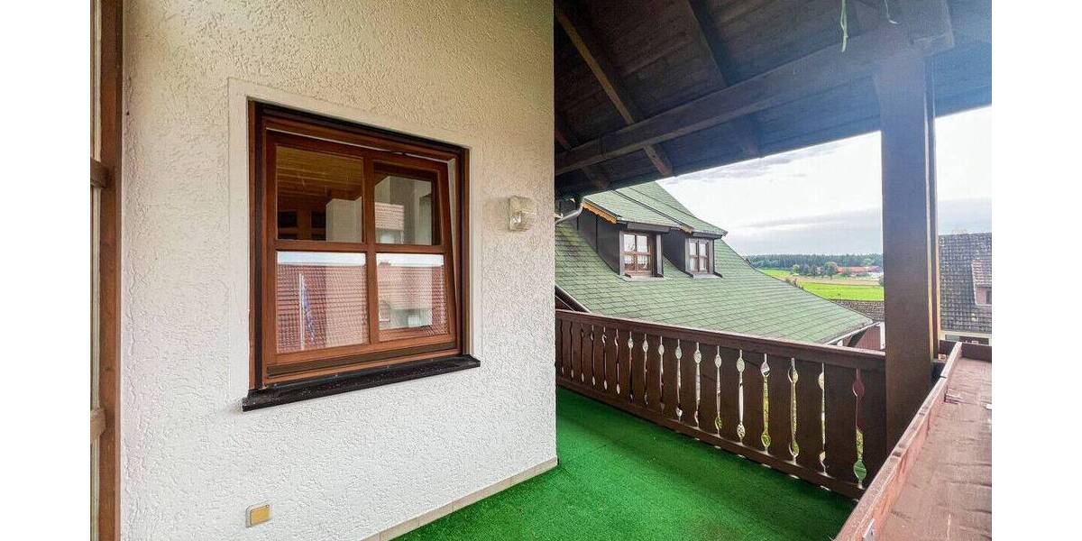 Etagenwohnung Maxhütte-Haidhof Ponholz - 3 Zimmer, 124 m&sup2;, 800&euro; | Angebot:26807150