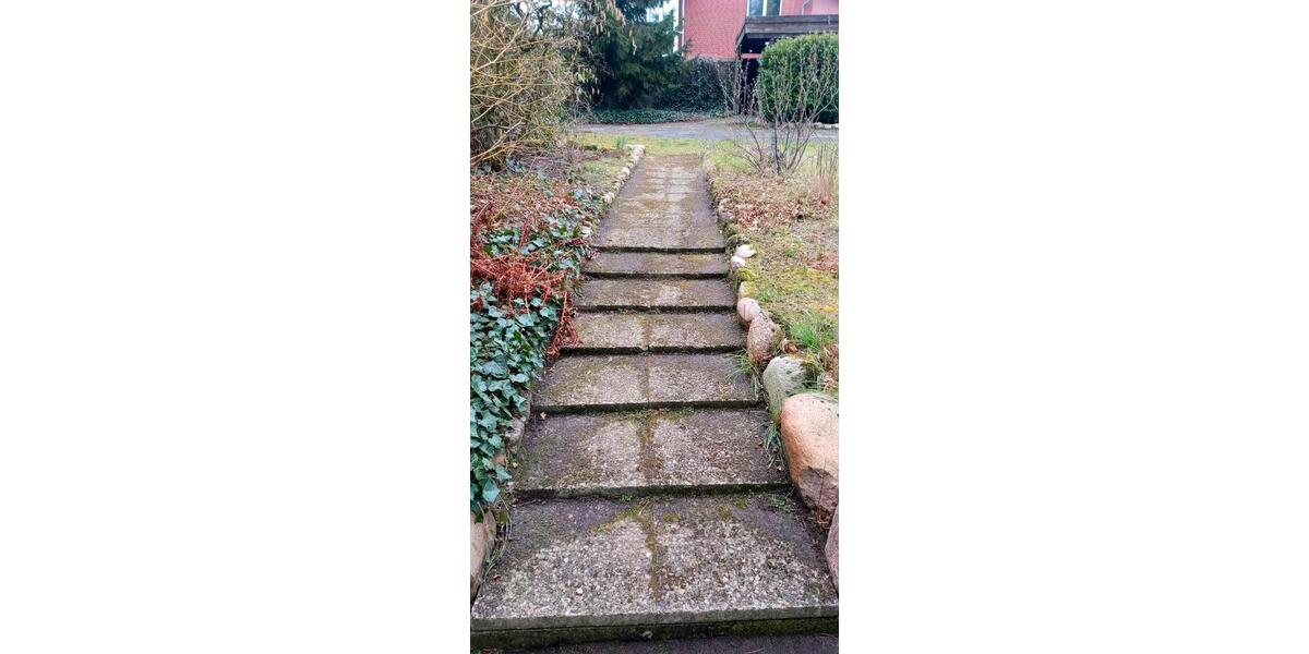 Einfamilienhaus Nienburg (Weser) - 5 Zimmer, 150 m&sup2;, 1.000&euro; | Angebot:26284221