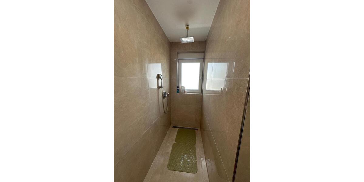 Erdgeschoßwohnung Hanau Groß-Steinheim - 4 Zimmer, 140 m&sup2;, 1.800&euro; | Angebot:25956831