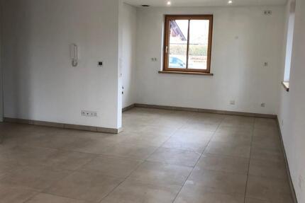 Wohnung Niederaichbach - 2 Zimmer, 58 m&sup2;, 720&euro; | Angebot:25830631