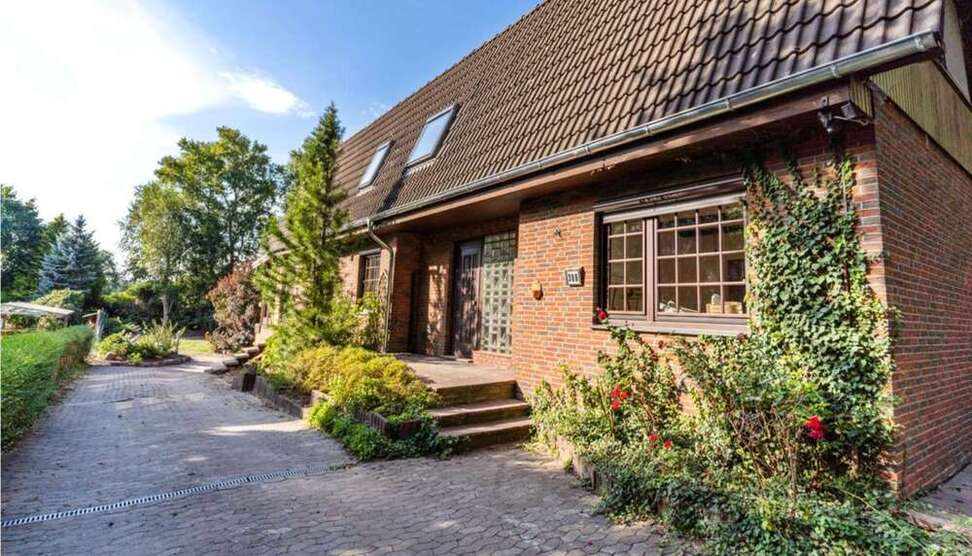 Haus zum Mieten in Worpswede 2.200 € 250 m²