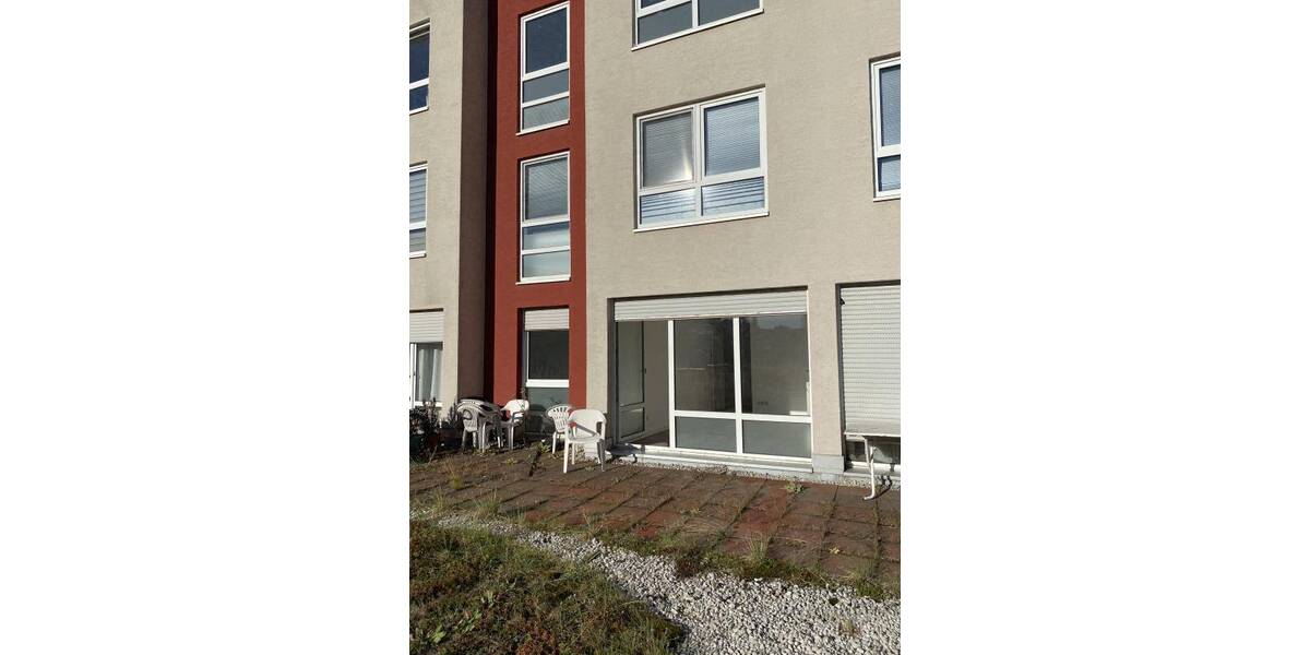 Etagenwohnung Mittweida - 2 Zimmer, 36 m&sup2;, 345&euro; | Angebot:26028003