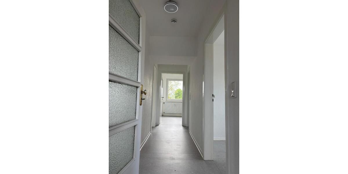 Dachgeschoßwohnung Holzminden - 3 Zimmer, 50 m&sup2;, 350&euro; | Angebot:26651250