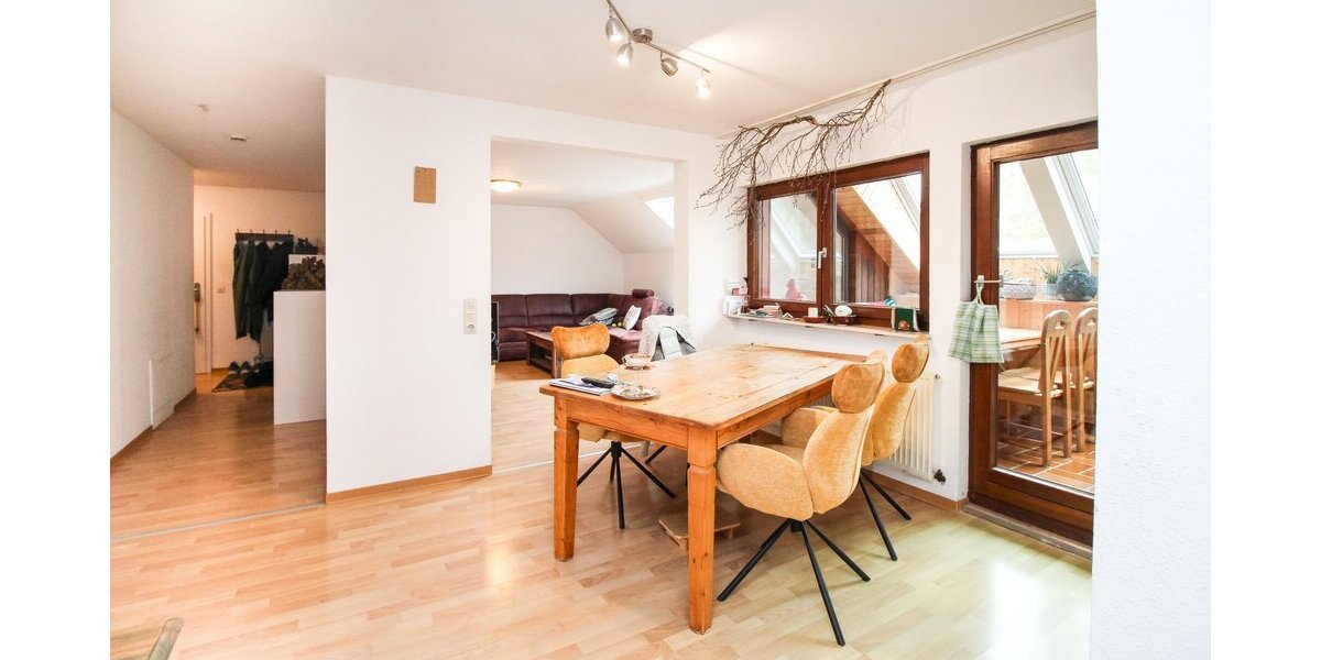 Gemütliche 4,5-Zimmer-Wohnung in Zimmern mit Garage! 4.5 zimmer