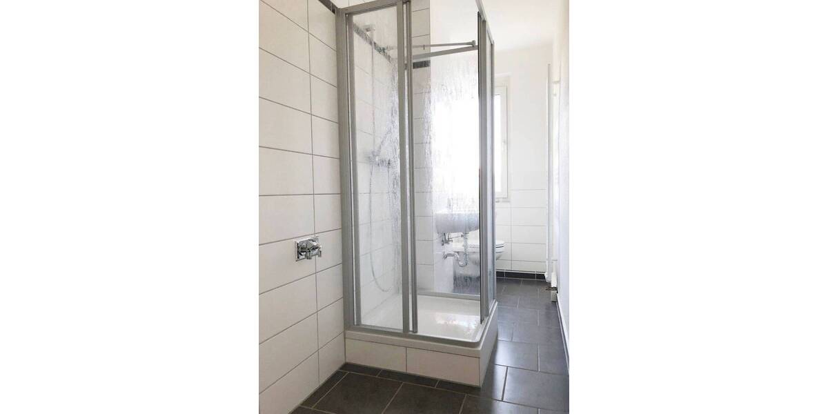 Etagenwohnung Döbeln Sörmitz - 2 Zimmer, 47 m&sup2;, 240&euro; | Angebot:26674119