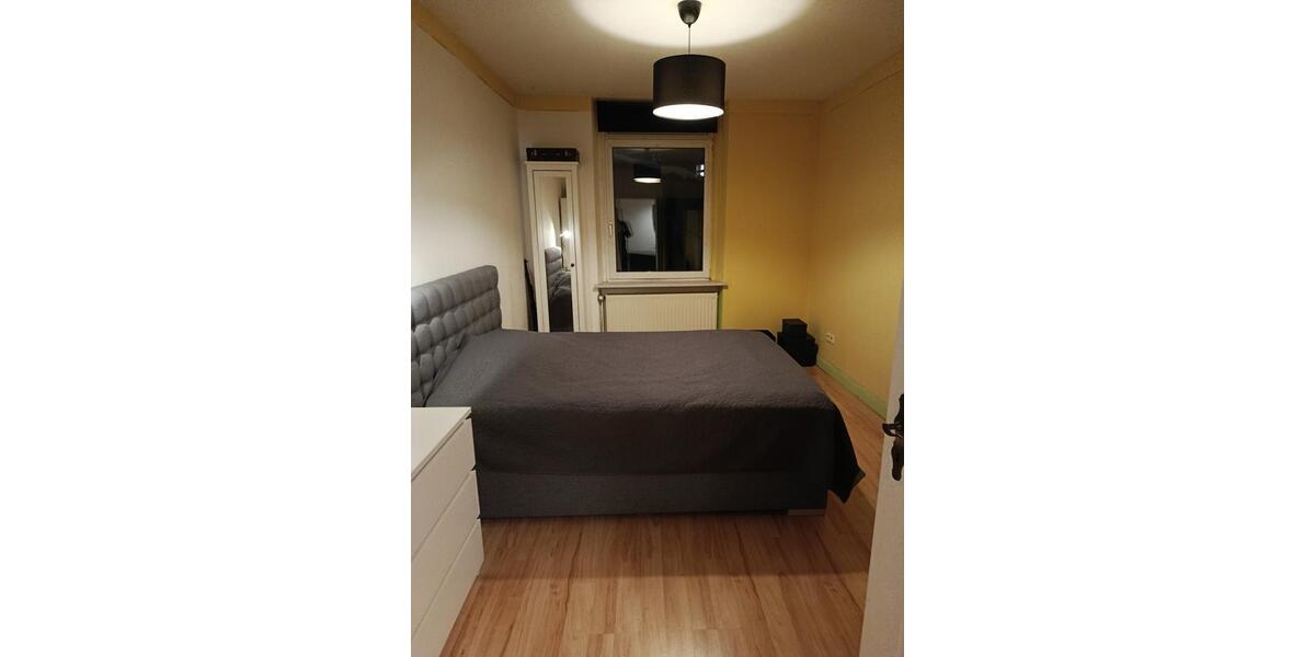 Etagenwohnung Wuppertal Gemarkung Langerfeld - 1 Zimmer, 54 m&sup2;, 400&euro; | Angebot:24850337