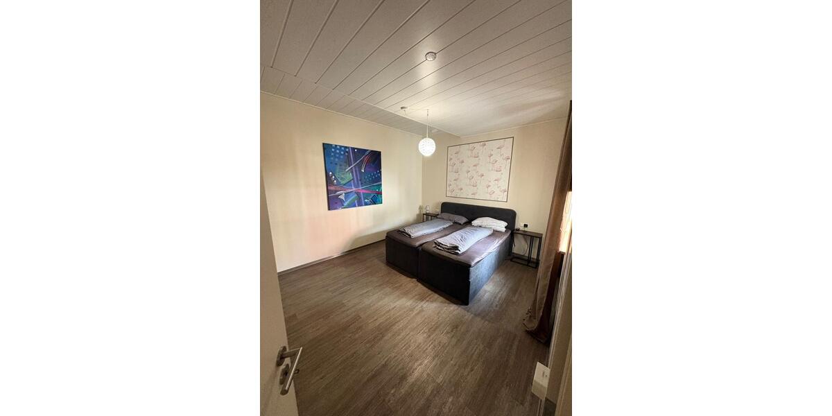 Wohnen auf Zeit Oettingen in Bayern - 2 Zimmer, 77 m&sup2;, 95&euro; | Angebot:26625552