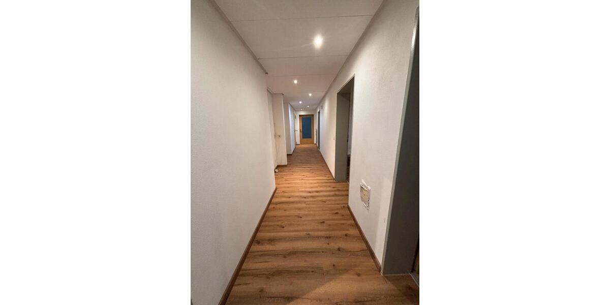 Erdgeschoßwohnung Löhnberg - 3 Zimmer, 110 m&sup2;, 750&euro; | Angebot:24363256