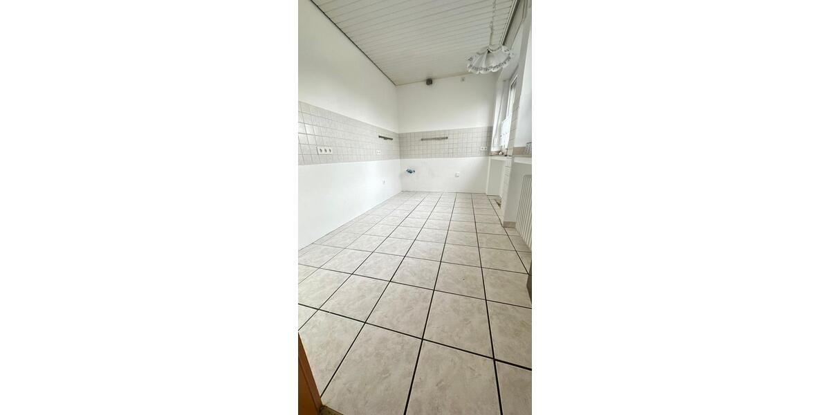 Reihenhaus Meerbusch Kierst - 5 Zimmer, 135 m&sup2;, 1.810&euro; | Angebot:25223883