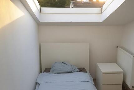 **Möbliertes Zimmer in einer 3-Zimmer-Wohnung** zimmer