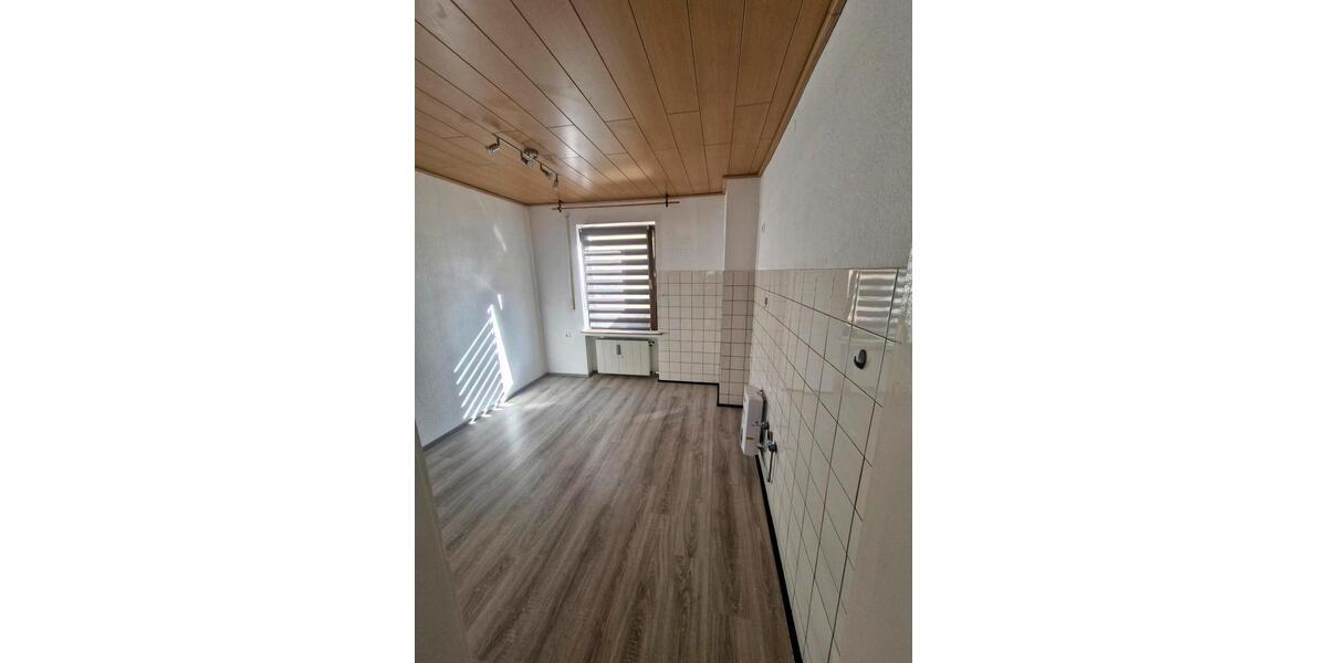 Erdgeschoßwohnung Eitorf - 1 Zimmer, 24 m&sup2;, 180&euro; | Angebot:26651757