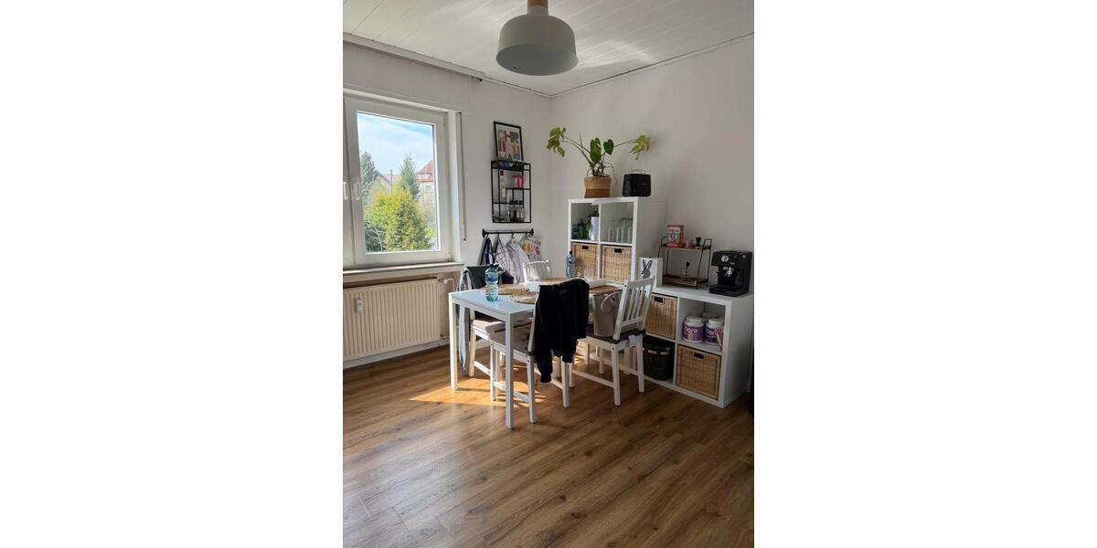 Etagenwohnung Oerlinghausen - 2 Zimmer, 80 m&sup2;, 900&euro; | Angebot:26603570