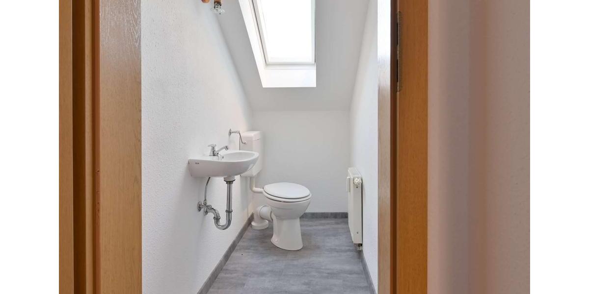 Dachgeschoßwohnung Thum - 2 Zimmer, 56 m&sup2;, 360&euro; | Angebot:25378473