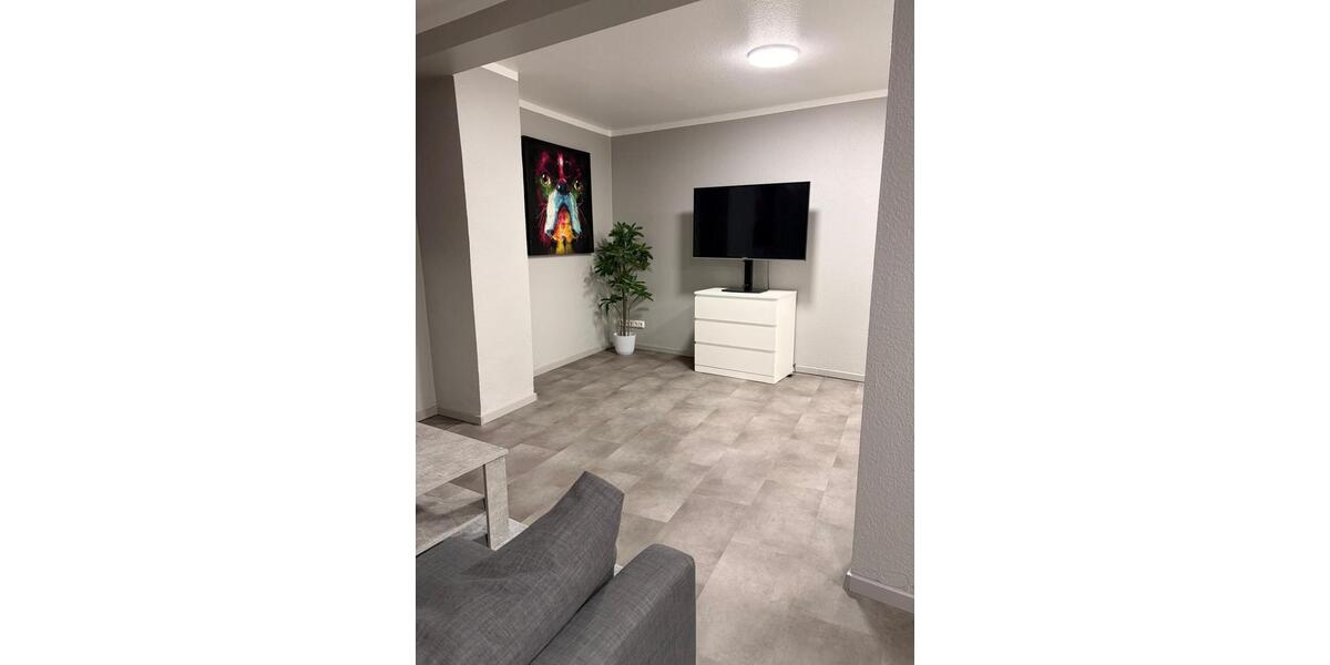 Etagenwohnung Düsseldorf - 2 Zimmer, 70 m&sup2;, 1.650&euro; | Angebot:26045515