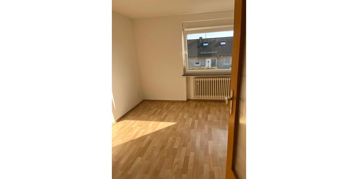 Erdgeschoßwohnung Birkenfeld - 2 Zimmer, 50 m&sup2;, 320&euro; | Angebot:25960703