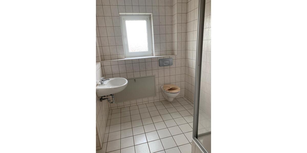 Dachgeschoßwohnung Wermsdorf - 2 Zimmer, 54 m&sup2;, 350&euro; | Angebot:26350227