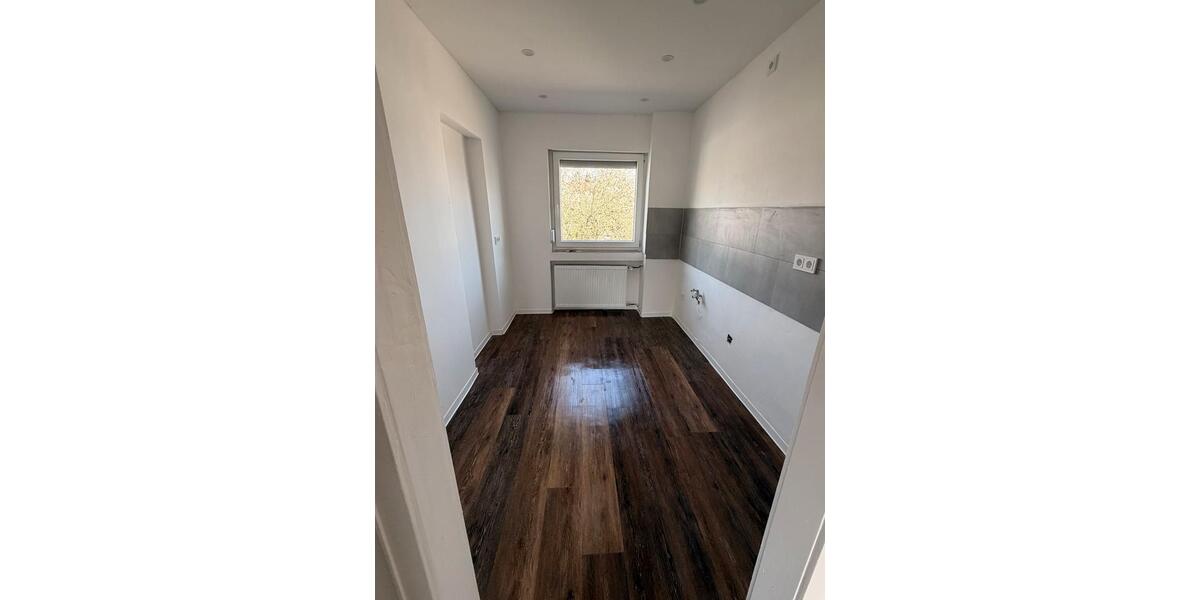 Etagenwohnung Saarbrücken West - 3 Zimmer, 63 m&sup2;, 600&euro; | Angebot:26210910