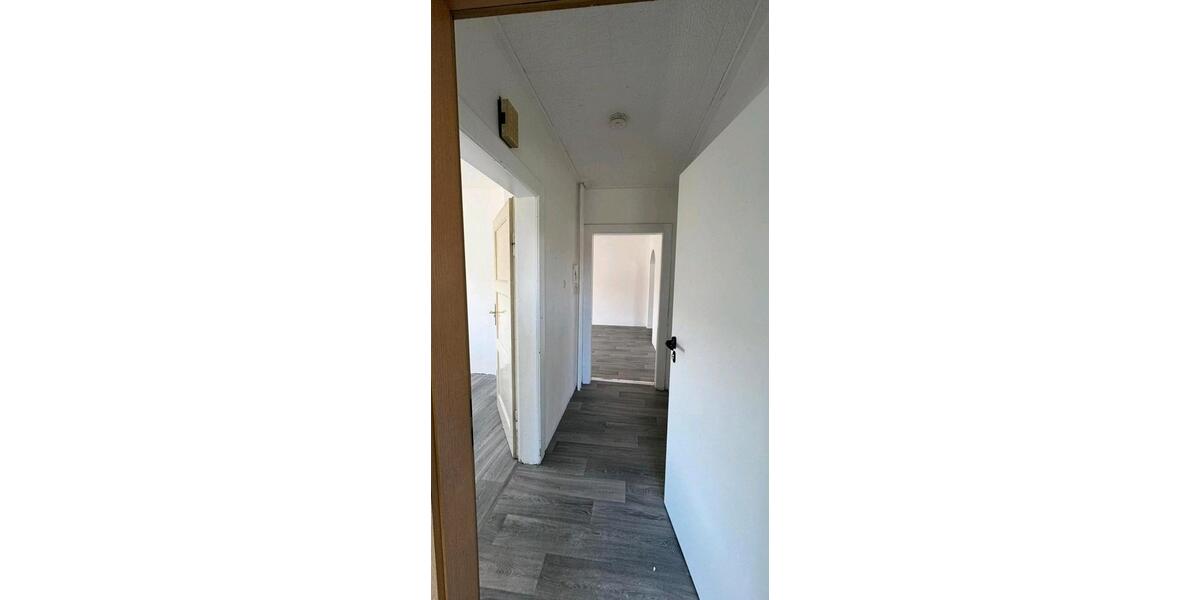 Etagenwohnung Sulzbach (Saar) - 4 Zimmer, 93 m&sup2;, 790&euro; | Angebot:25968188