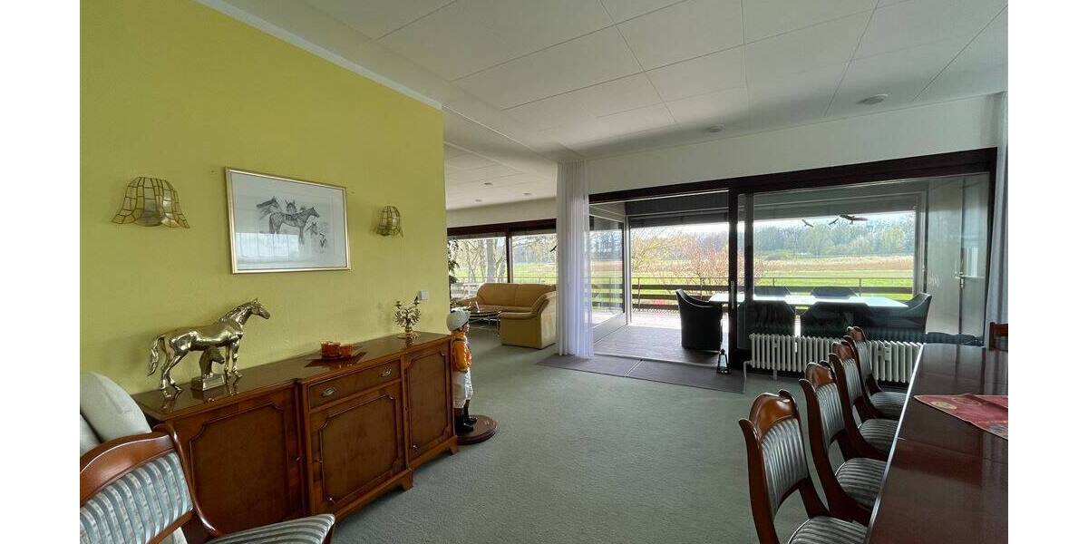 Etagenwohnung Iffezheim - 2 Zimmer, 131 m&sup2;, 990&euro; | Angebot:25996133