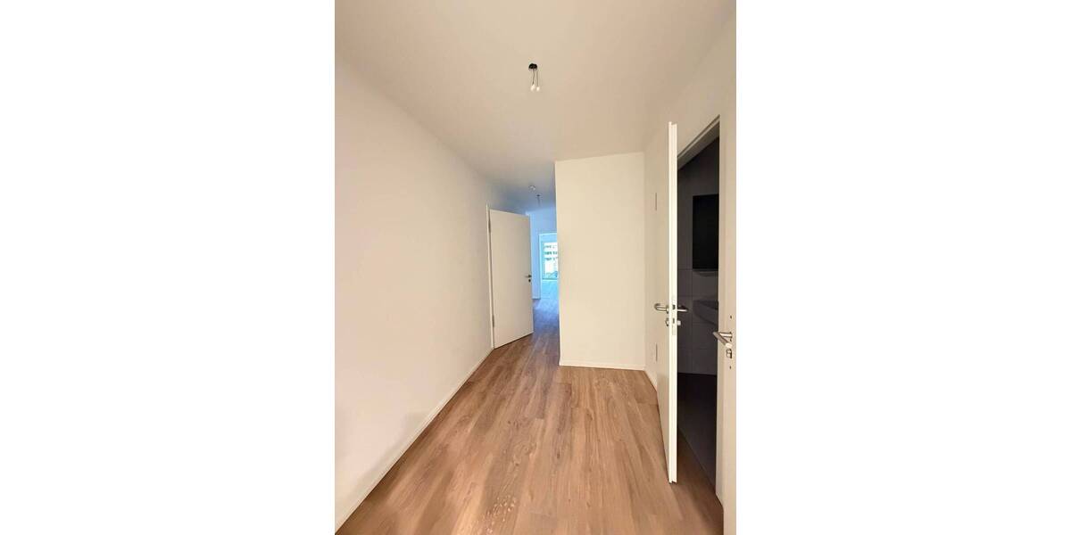 Etagenwohnung Oberschleißheim - 4 Zimmer, 104 m&sup2;, 2.092&euro; | Angebot:25669683