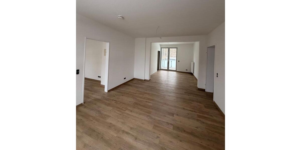 Erdgeschoßwohnung Papenburg - 3 Zimmer, 106 m&sup2;, 850&euro; | Angebot:24977186