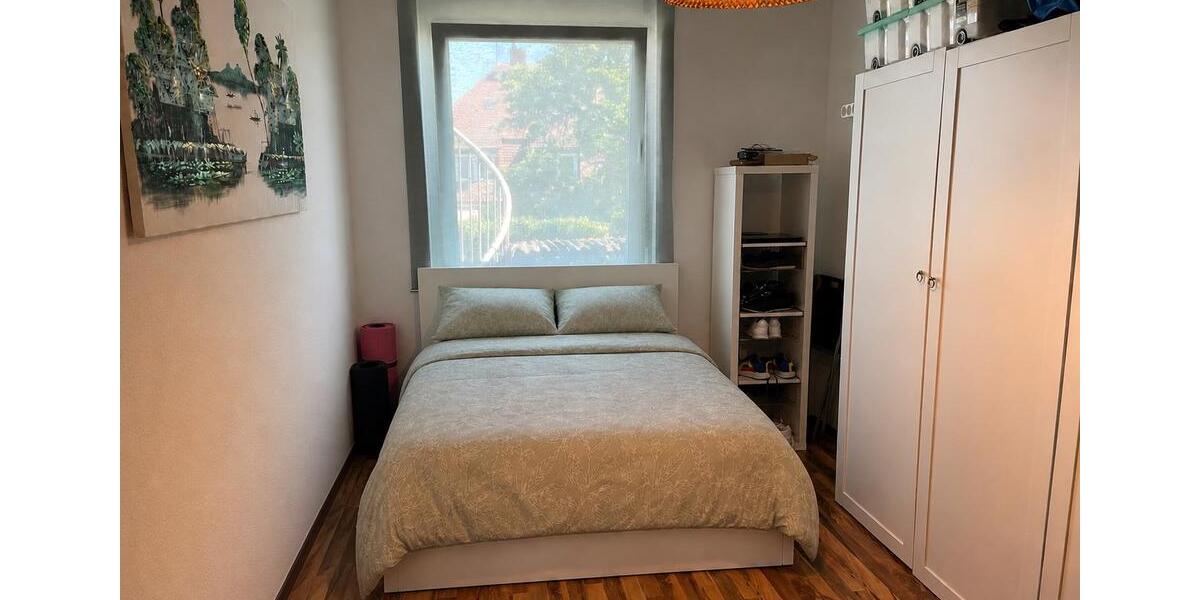 Erdgeschoßwohnung Stuttgart Luginsland - 2 Zimmer, 50 m&sup2;, 1.300&euro; | Angebot:26395492