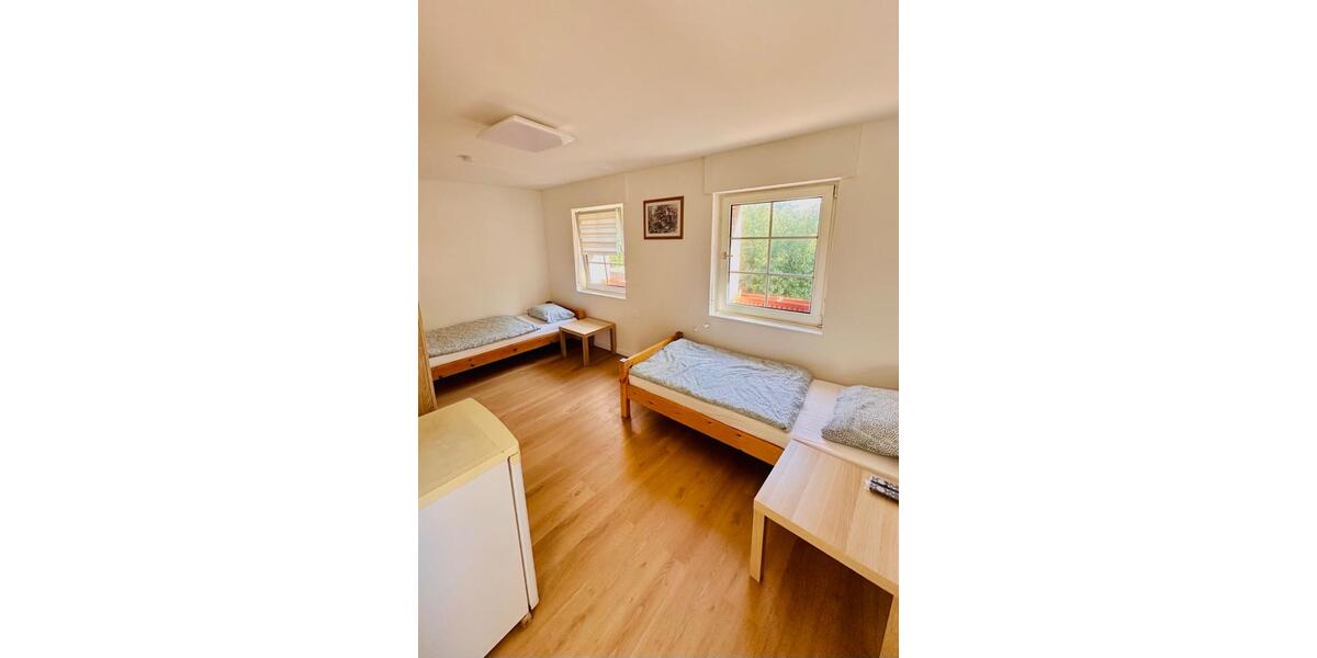 Wohnen auf Zeit Grevenbroich - 20 Zimmer, 20 m&sup2;, 20&euro; | Angebot:22509491