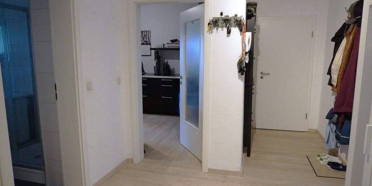 Gemütliche 4 Zimmer Wohnung mit großem Süd-Balkon in Innenstadtlage! 4 zimmer