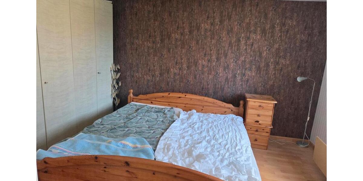 Etagenwohnung Tauberbischofsheim - 4 Zimmer, 110 m&sup2;, 1.200&euro; | Angebot:25654057