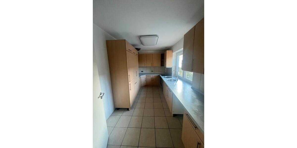 Erdgeschoßwohnung Lunden - 3 Zimmer, 100 m&sup2;, 900&euro; | Angebot:26606241