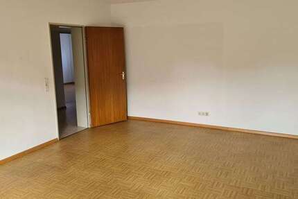 Wohnung Ebringen - 4 Zimmer, 110 m&sup2;, 1.420&euro; | Angebot:26317069