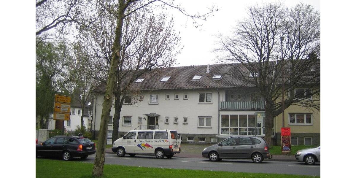 SOEST Zentrum West: Helle Souterrain Wohnung mit eigener Haustür 2 zimmer