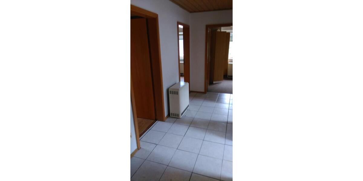 Etagenwohnung Heilbronn Kernstadt - 4 Zimmer, 87 m&sup2;, 975&euro; | Angebot:25297222