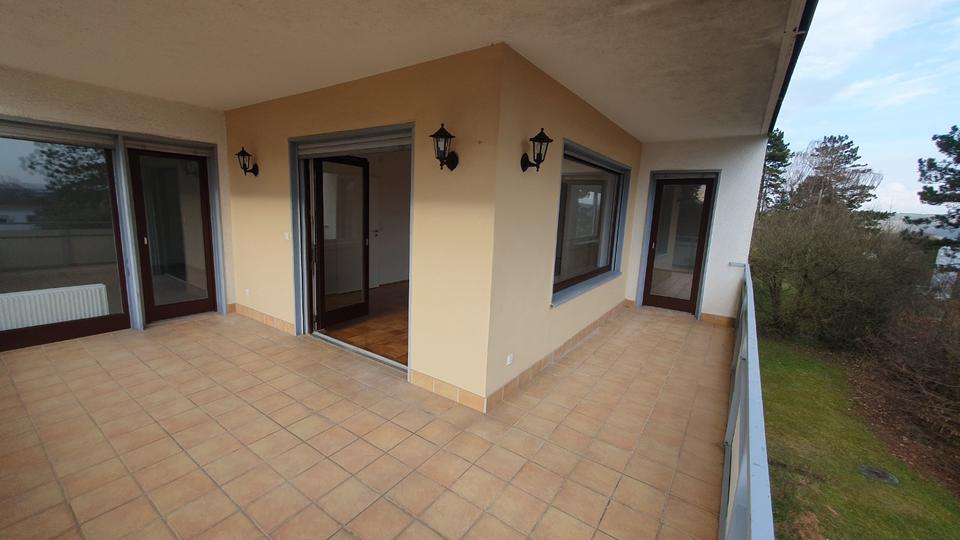 Etagenwohnung Marburg Marbach - 3 Zimmer, 97 m&sup2;, 1.200&euro; | Angebot:25655284