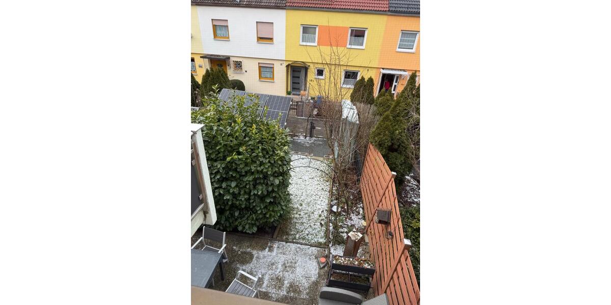 Reihenhaus Fürth Atzenhof - 6 Zimmer, 150 m&sup2;, 1.600&euro; | Angebot:24466025