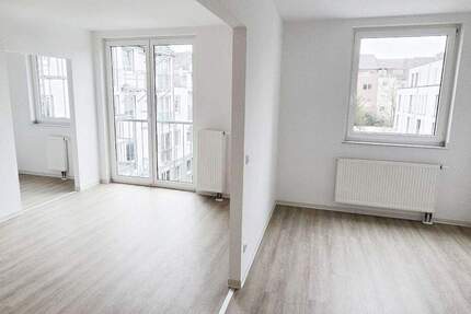 Wohnung Köln Ehrenfeld - 2 Zimmer, 42 m&sup2;, 810&euro; | Angebot:24821310