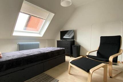 WG Zimmer im EFH mit Garten 7 zimmer