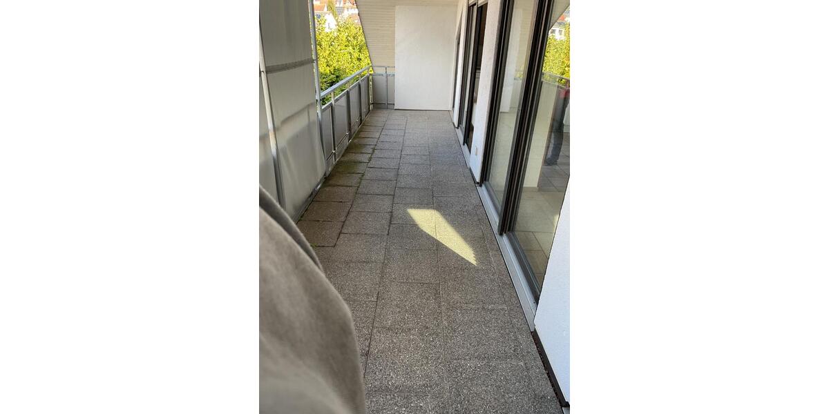 Dachgeschoßwohnung Herrenberg - 3.5 Zimmer, 99 m&sup2;, 1.150&euro; | Angebot:25941986