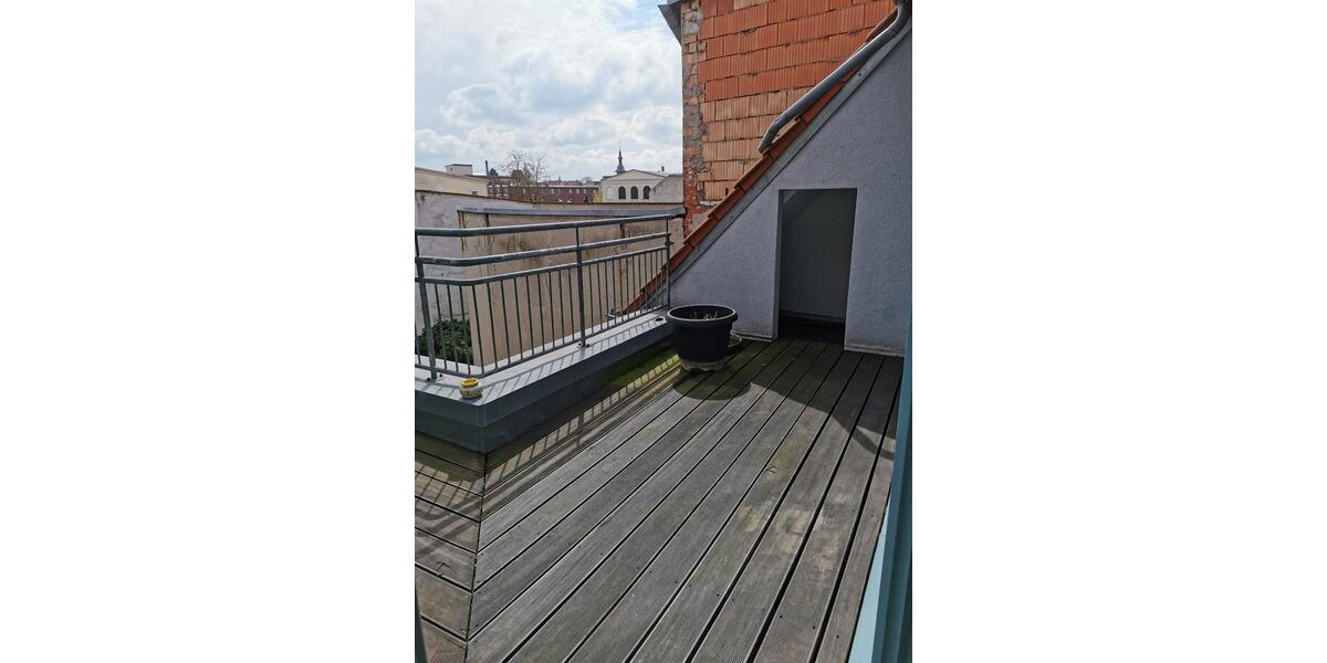 Dachgeschoßwohnung Burg - 3 Zimmer, 101 m&sup2;, 606&euro; | Angebot:25307697