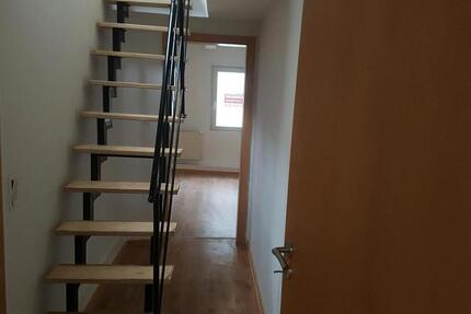 Wohnung Waldbröl - 5 Zimmer, 110 m&sup2;, 1.000&euro; | Angebot:27626841