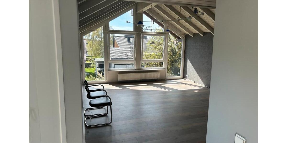 Dachgeschoßwohnung Schramberg - 3 Zimmer, 110 m&sup2;, 940&euro; | Angebot:25893567