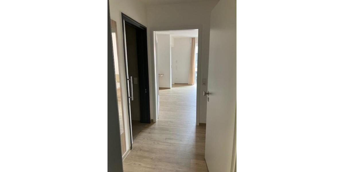 Etagenwohnung Deggendorf - 2 Zimmer, 53 m&sup2;, 935&euro; | Angebot:25351885