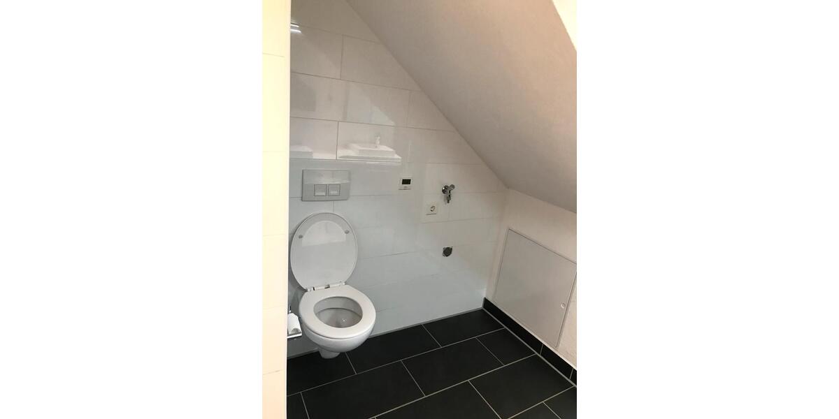 Dachgeschoßwohnung Memmingen - 3 Zimmer, 80 m&sup2;, 900&euro; | Angebot:24976730